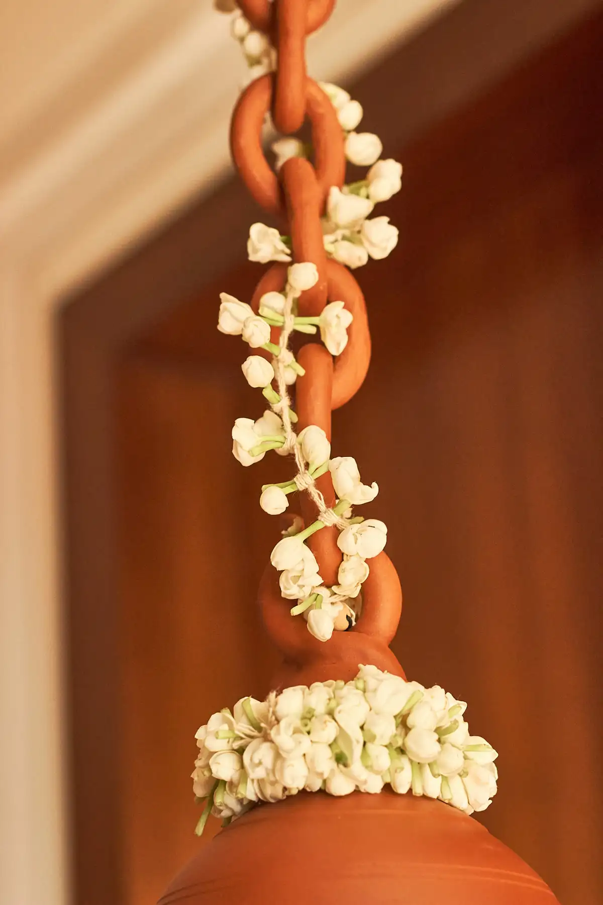 White Terracotta Floral Bell 2 White Terracotta Floral Bell - Image 2