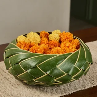 Round Woven Leaf Basket - Image 3