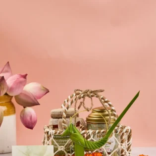 Honey & tea basket - Image 3