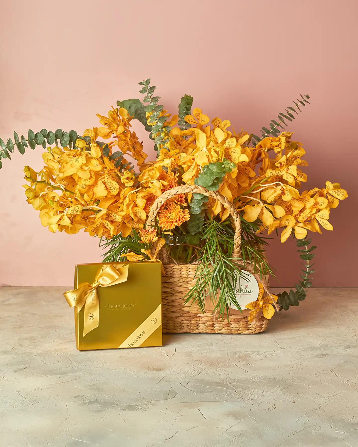 Golden Glam Hamper 1 Golden Glam Hamper